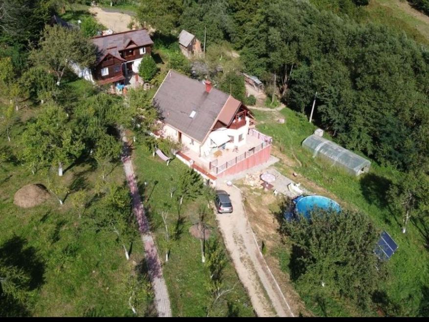 Casa Colt De Rai Villa Brezoi Exterior photo